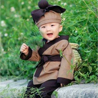 Set tiều phu bé trai