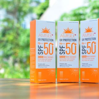 Kem chống nắng sịn sò lắm luôn kiểm tra hàng trước khi thanh toán