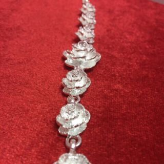 Bán sỉ lắc tay bạc nữ hoa hồng
