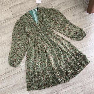 Đầm hoa nhí phối bèo