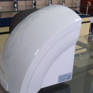 Máy sấy tay cảm ứng giá rẻ