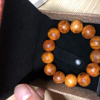Vòng Phong Thuỷ Nu Huyết Long VIP size 18mm