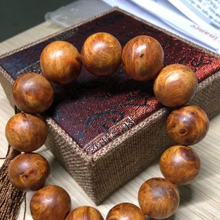 Vòng Phong Thuỷ Nu Huyết Long VIP size 18mm