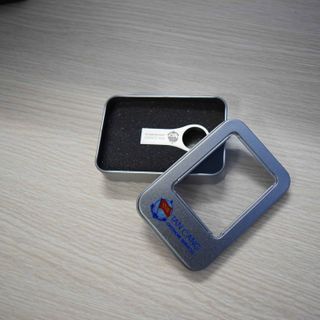 usb kim loại siêu rẻ,cung cấp usb quà tặng,usb in khắc logo,usb 8gb,usb 16gb,usb 32gb,usb 64gb