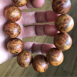 Vòng Phong Thuỷ Nu Huyết Long VIP size 20mm