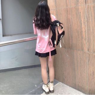 Áo phông hồng high club