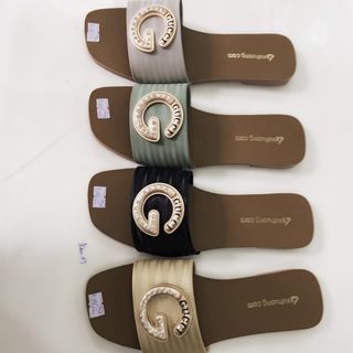Dép nữ khóa G