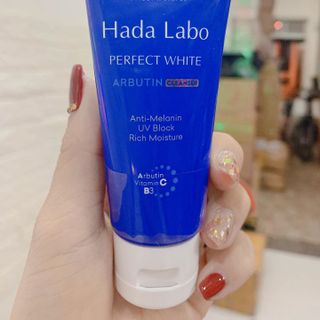 Sữa rửa mặt Hadalabo Perfect White 25gr giá sỉ