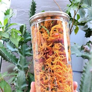 KHÔ GÀ LÁ CHANH