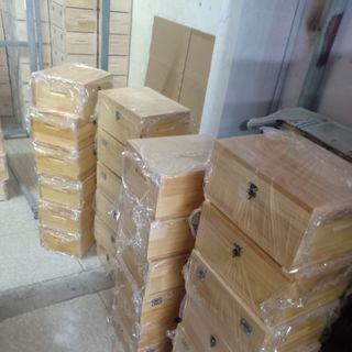 Hộp đèn đá muối đá cong đá hồng massge chân Tặng miễn phí thêm mỗi hộp 2 bóng đèn 40W - Giá gốc tại làng nghề sx