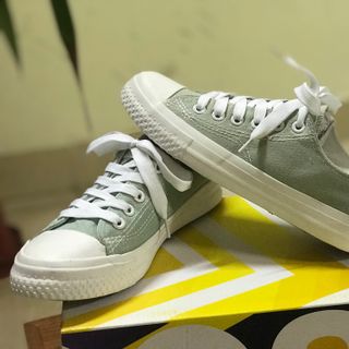 Thánh lý lô giày