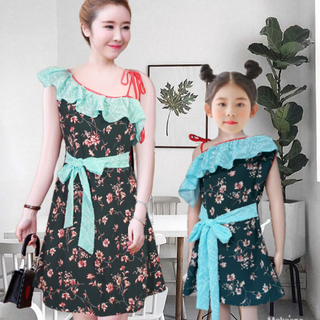 đầm xòe cách điệu phối ren me và be