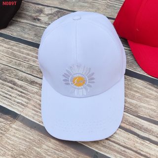 Nón kết thêu hoa cúc