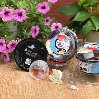 Thạch cao quy linh đậu trắng sữa dừa 222g