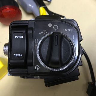 Khoá smaky cho xe máy