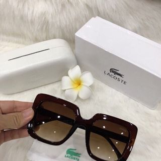Kính mắt đẹp