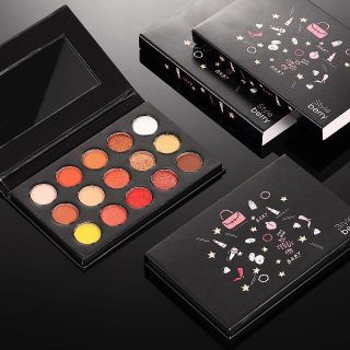 Sỉ bảng màu mắt 15 ô