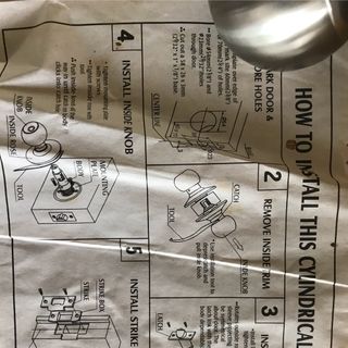 Khoá tay nắm tròn xoay