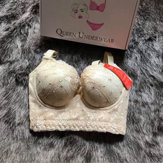 Bra nâng ngực che ngấn mỡ lưng mỡ náh khi mặc latex