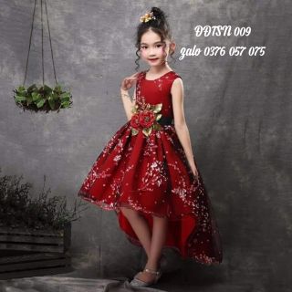 ĐẦM CÔNG CHÚA ĐÀO SÁT NÁCH