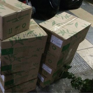 Gel rửa tay khô và nước xịt khuẩn milaganis