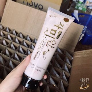 Kem tẩy tế bào chết toàn thân có hạt Hàn Quốc giá sỉ