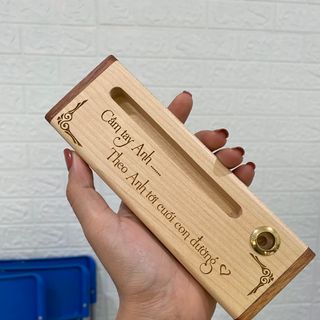 Bút gỗ huyết long