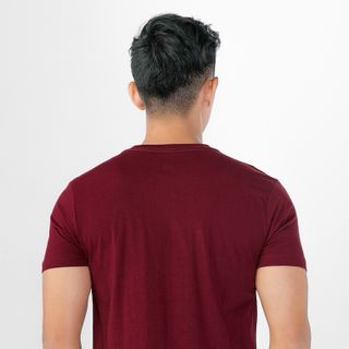 Áo thun nam Gold Rhino cổ tròn màu đỏ đô - MC04