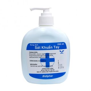 Nước rửa tay sát khuẩn khô công ty dược bidiphar bình định chai 250ml