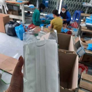 Khẩu trang y tế 4 Lớp Hàng Gia Công