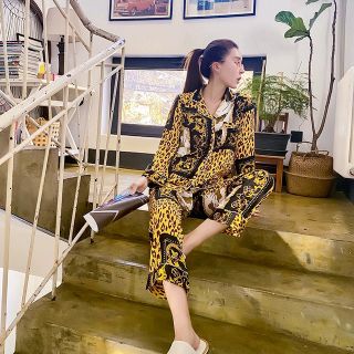 Đồ ngủ đồ mặc nhà pijama tdqd Beo Chất vải Lụa quảng châu Cao Cấp giá sỉ