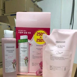 Nước hoa hồng Mamonde Rose 500ml kèm túi
