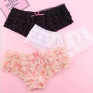 Quần lưới hoa xếp tầng siêu dễ thương cho bạn gái Mã 303