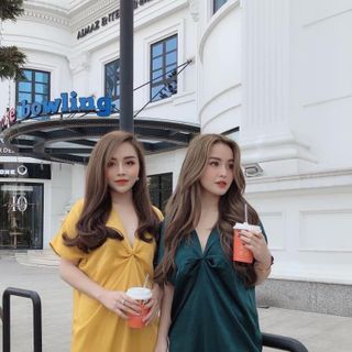 Váy lụa xoắn eo