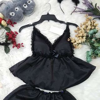 Đồ ngủ sexy