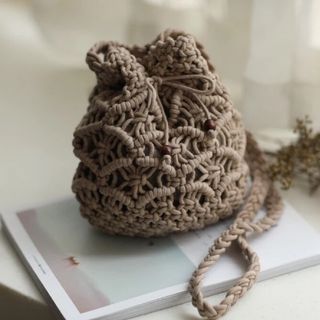 Túi Móc Rỏ Cua Thắt Miệng Hạt Gỗ Xinh Xinh