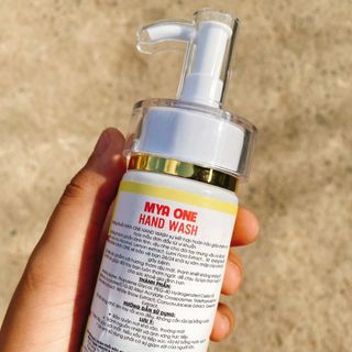 Gel Rửa Tay Khô Kháng Khuẩn MyaOne