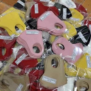 KHẨU TRANG VẢI POLY KHÁNG KHUẨN
