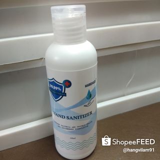 Nước rửa tay dạng gel