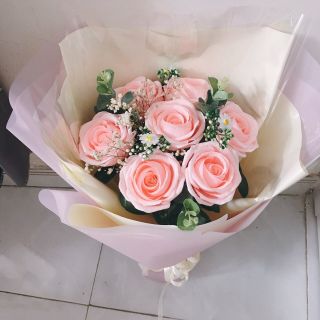 Bó hoa hồng 7 bông