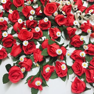 Hoa cài áo lẽ Vũ Lan