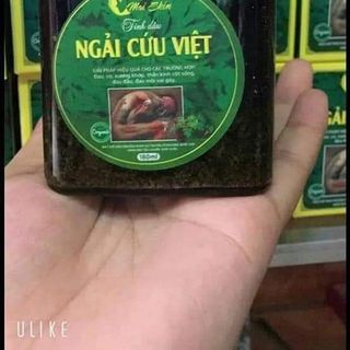 TInh dầu ngải cứu việt hộp 180ml