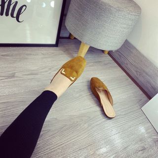 Dép sục nỉ D