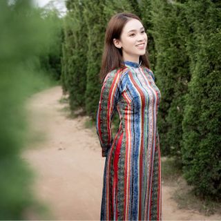 ÁO DÀI LỤA SỌC CÁ TÍNH