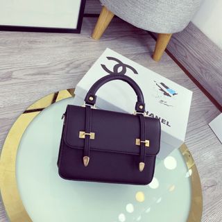 Tui xách gia rẻ x