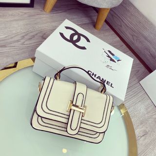 Tui xách gia rẻ x