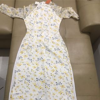 ÁO DÀI TƠ 4 TÀ CHUỒN CHUỒN VÀNG
