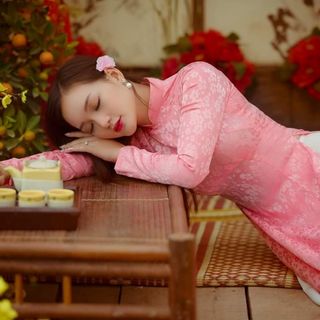 ÁO DÀI GẤM TƠ VÂN HOA MỀM MẠI