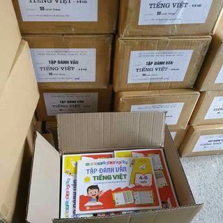 Sách tập đánh vần tiếng việt