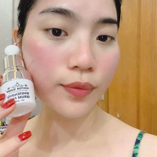 TINH CHẤT DƯỠNG SÁNG DA DOCTOR QUEEN 20ML